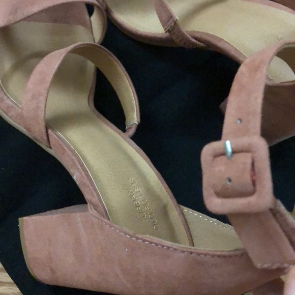 Urban Outfitters Mauve Suede Ankle Strap Heels - Picture 5 of 6
